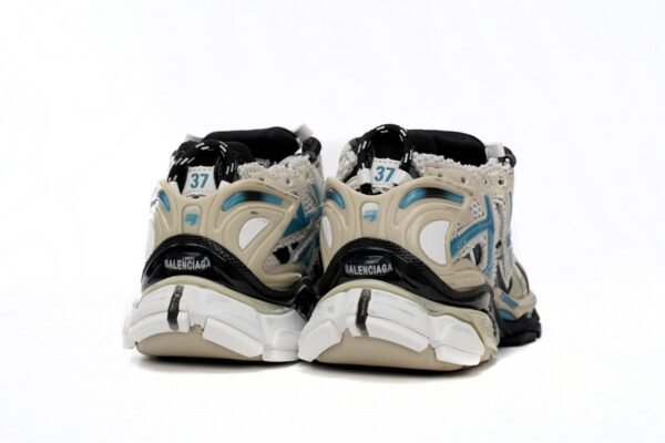 balenciaga_runner_beige_grey_blue_677402_w5rh6_0312_1A748EA5B8A13.jpg Balenciaga Runner Beige Grey Blue 677402 W5RH6 0312