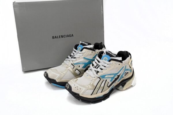 balenciaga_runner_beige_grey_blue_677402_w5rh6_0312_1A748EA5C221A.jpg Balenciaga Runner Beige Grey Blue 677402 W5RH6 0312