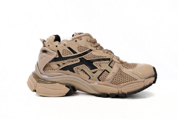 balenciaga_runner_dark_brown_677402_w1ra8_0125_1A748D22E8211.jpg Balenciaga Runner Dark Brown 677402 W1RA8 0125