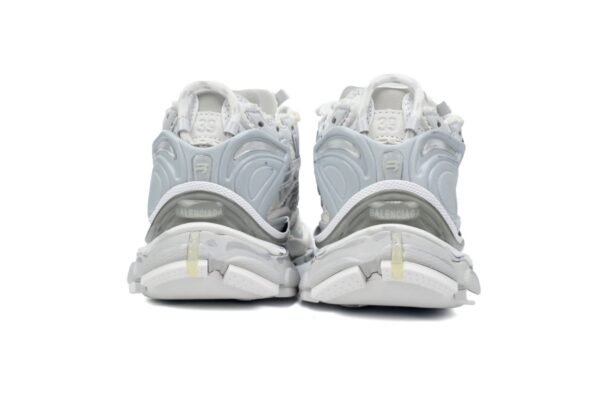 Balenciaga Runner Mi Light Blue 677402 W3RB2 8100
