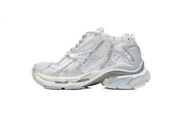 Balenciaga Runner Mi Light Blue 677402 W3RB2 8100