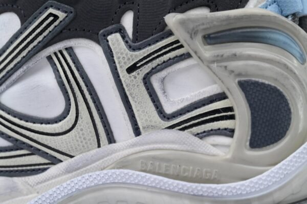 balenciaga_runner_sneaker_lan_bai_hei_772767_w3rny_0623_1CC8504BBB217.jpg Balenciaga Runner Sneaker Lan Bai Hei 772767 W3RNY 0623