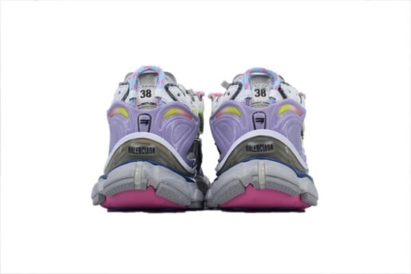 balenciaga_runner_sneaker_pink_blue_purple_772767_w3rny_0361_1CC8569C5D719.jpg Balenciaga Runner Sneaker Pink Blue Purple 772767 W3RNY 0361