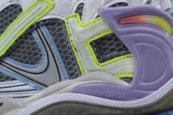 balenciaga_runner_sneaker_pink_blue_purple_772767_w3rny_0361_1CC8569C7BC13.jpg Balenciaga Runner Sneaker Pink Blue Purple 772767 W3RNY 0361