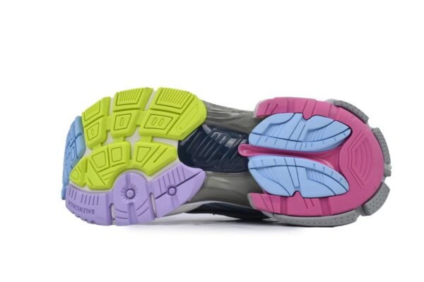balenciaga_runner_sneaker_pink_blue_purple_772767_w3rny_0361_1CC8569C83615.jpg Balenciaga Runner Sneaker Pink Blue Purple 772767 W3RNY 0361