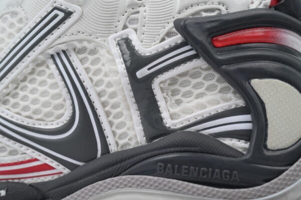 balenciaga_runner_sneaker_white_gray_black_772767_w3rny_0509_1CC8531658A1B.jpg Balenciaga Runner Sneaker White Gray Black 772767 W3RNY 0509