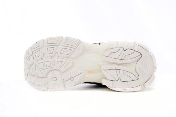 Balenciaga Runner White And Black Characters