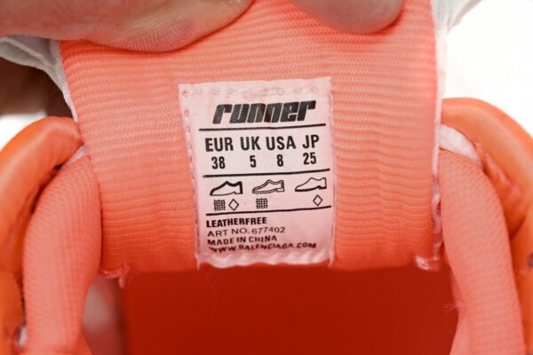 Balenciaga Runner White Orange 677402 W1RB2 2115