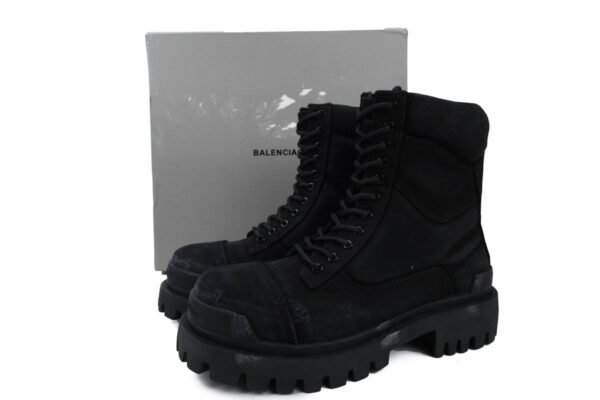 balenciaga_strike_black_1B10555BB0714.jpg Balenciaga Strike Black