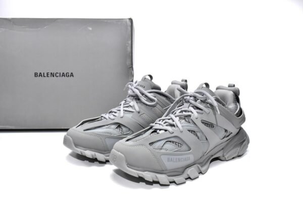 balenciaga_tess_s__grey_542023_w2la1_3253__1795546CCDA17.jpg Balenciaga Track Grey 542023 W2LA1 3253