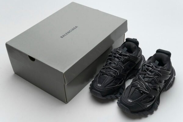 balenciaga_tess_s_black__led_555032_w1gb7_1000__179562B564315.jpg Balenciaga Track LED Black 555032 W1GB7 1000