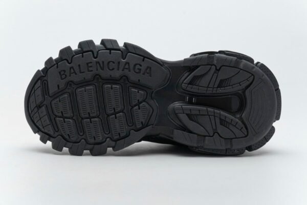 balenciaga_tess_s_black__led_555032_w1gb7_1000__179562B5BA11F.jpg Balenciaga Track LED Black 555032 W1GB7 1000