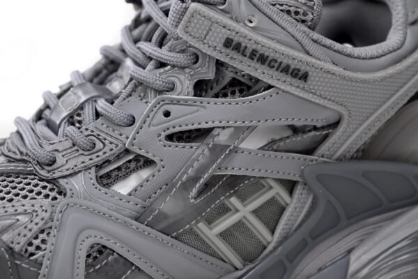 Balenciaga Track 2 Sneaker Grey 668822 W3CT1 1800