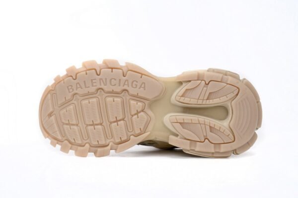 balenciaga_track_2_sneaker_khaki_568614_w2gn3_9710_18983812EAF18.jpg Balenciaga Track 2 Sneaker Khaki 568614 W2GN3 9710