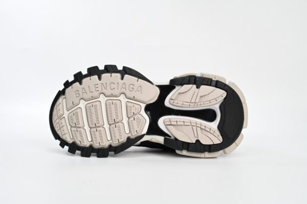 balenciaga_track_black_rice_white_black_542436_w3su5_9791_1ABF3CAA5D01D.jpg Balenciaga Track Black Rice White Black 542436 W3SU5 9791