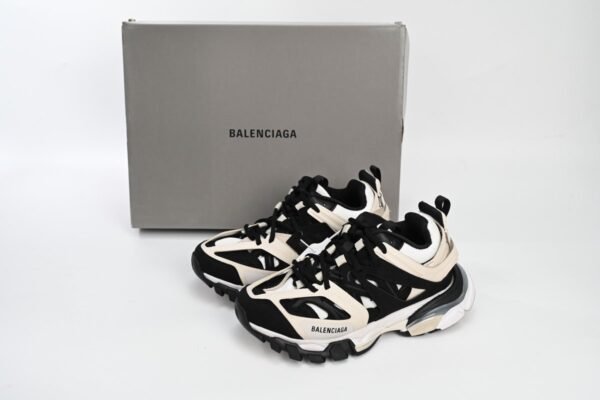 balenciaga_track_black_rice_white_black_542436_w3su5_9791_1ABF3CD56361D.jpg Balenciaga Track Black Rice White Black 542436 W3SU5 9791