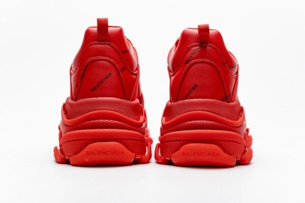 balenciaga_triple_s_letter_bright_red__524039_w2fa1_7632__17911FE129617.jpg Balenciaga Triple S Letter Bright Red 524039 W2FA1 7632
