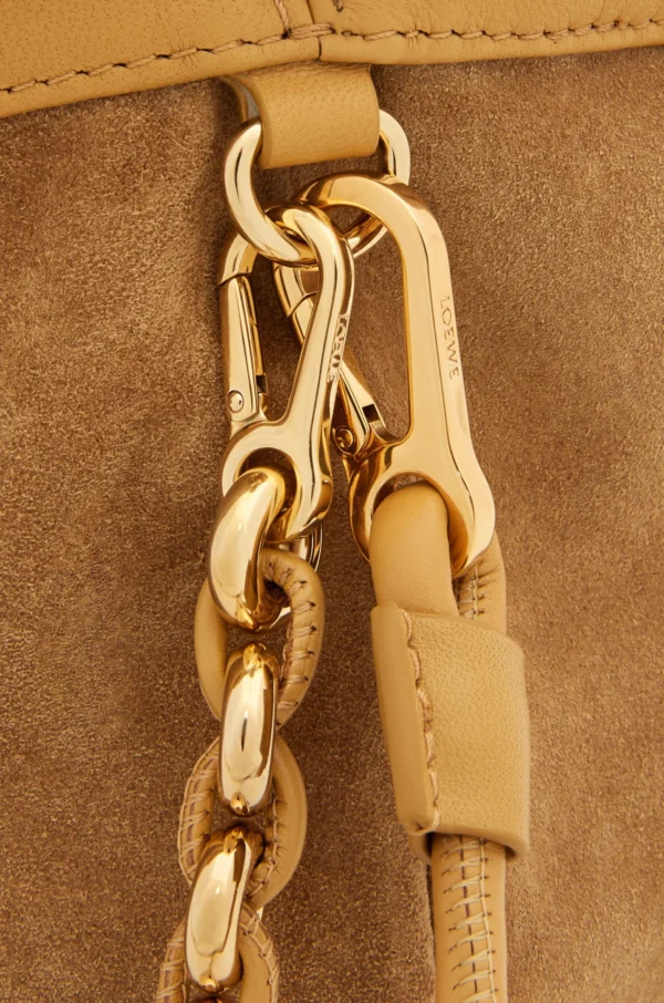 be1e736efa194342d175fd1bf3f6838b-scaled-1.webp Mini Flamenco purse in mellow nappa lambskin