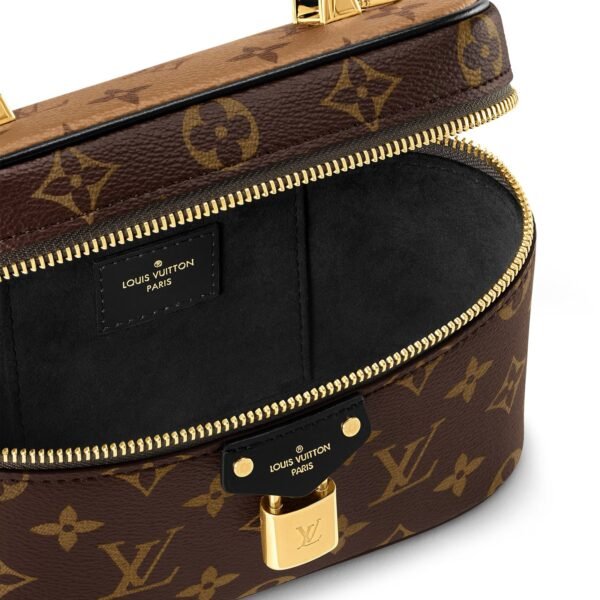 Vanity Chain Pouch