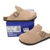 birkenstock_boston_shearling_coin_suede_stone_6745673_19B839720721B-scaled-1.jpg Birkenstock Boston Shearling Coin Suede Stone 6745673