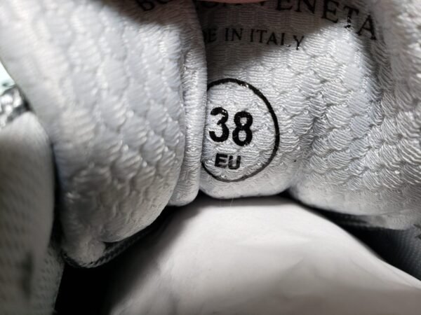 bottega_veneta_orbit_silvery_1BFF6F7F11315-scaled-1.jpg Bottega Veneta Orbit Silvery