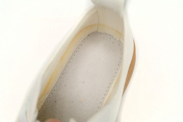 bottega_veneta_white_brown_1AA19AA817919.jpg Bottega Veneta White-brown