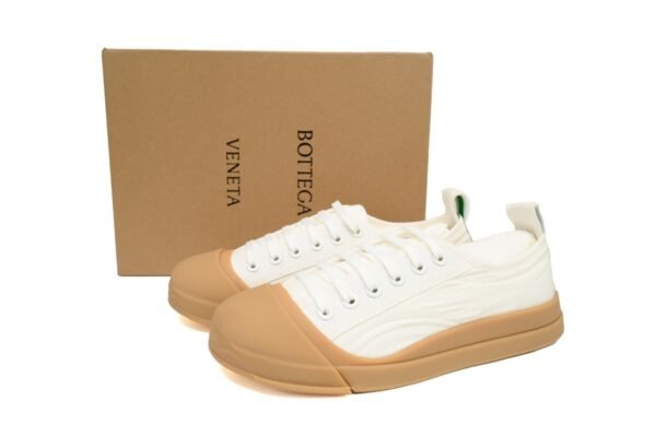 bottega_veneta_white_brown_1AA19AA82B519.jpg Bottega Veneta White-brown