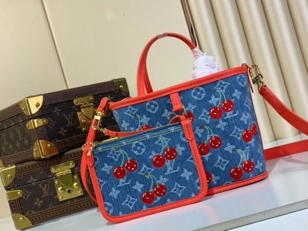 LV x TM NEVERFULL INSIDE OUT BB handbag