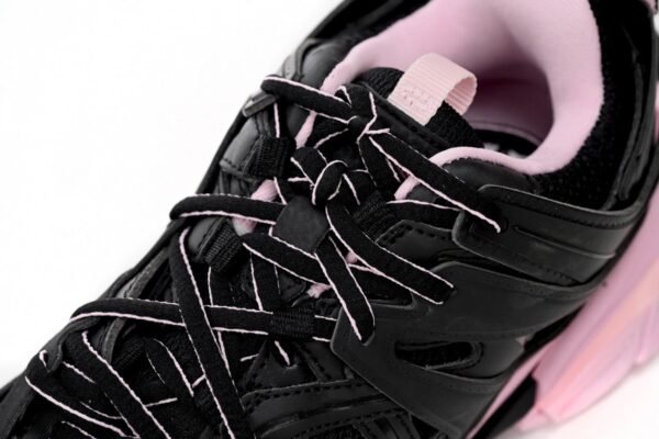 Balenciaga Track Led Black Powder 542436 W3AC1 1050