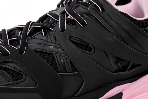 Balenciaga Track Led Black Powder 542436 W3AC1 1050
