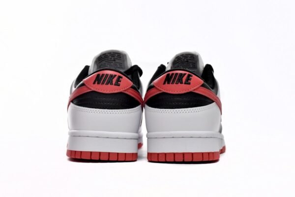 copy_of__nike_dunk_low_pandastrap_dd1391_100_17B58AB33391A.jpg Nike Dunk Low Black and Red FD9762-061