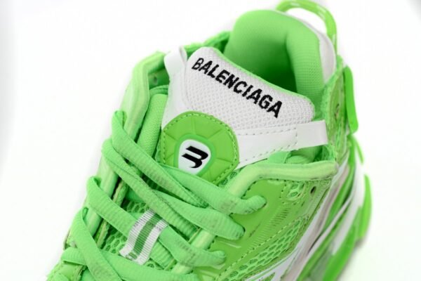 copy_of_balenciaga_runner_white_orange_677402_w1rb2_2115_19B73F30C9D10.jpg Balenciaga Runner White Green 677402 W3RBM 3590