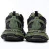 copy_of_balenciaga_track_2_sneaker_chameleon_568615_w2ma1_5610_1898362CDF718.jpg Balenciaga Track 2 Sneaker Military Black 568614 W3AE1 2311