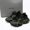 copy_of_balenciaga_track_2_sneaker_chameleon_568615_w2ma1_5610_1898362DB031B.jpg Balenciaga Track 2 Sneaker Military Black 568614 W3AE1 2311