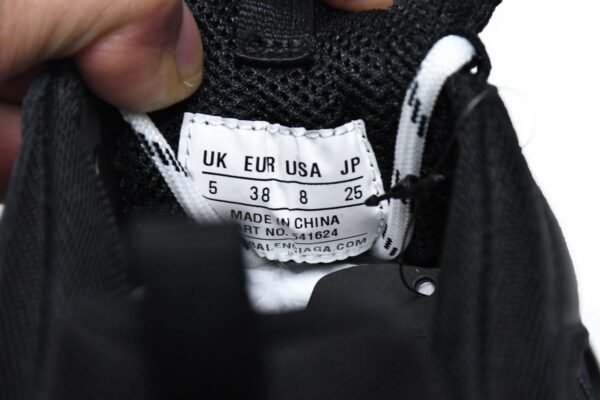 Balenciaga Triple S Black 541624 W09O1 1000