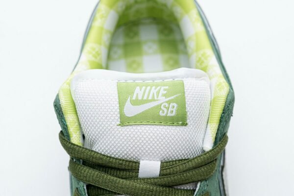 Nike Dunk Low SB Concepts Green Lobster BV1310-337