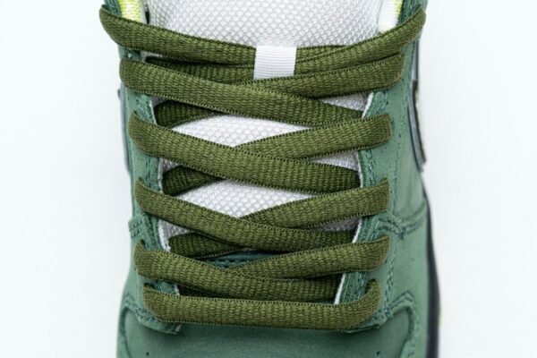 Nike Dunk Low SB Concepts Green Lobster BV1310-337