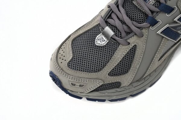 copy_of_new_balance_greyish_red_m1906rr_186C49CD30916.jpg NEW BALANCE Grey M1906RB