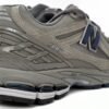 copy_of_new_balance_greyish_red_m1906rr_186C49CDDA71B.jpg NEW BALANCE Grey M1906RB