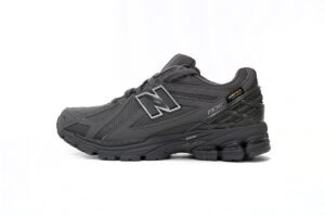 copy_of_new_balance_light_gray__m1906dc_186C4AD2B201E.jpg NEW BALANCE Dark Grey M1906RU