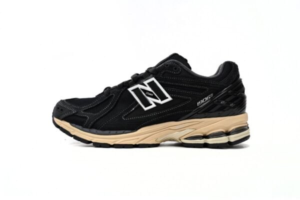 copy_of_new_balance_retro_grey__m1906da_186C492CBD51A.jpg NEW BALANCE Black M1906RK