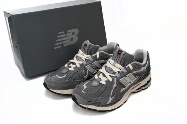 copy_of_new_balance_white_red_m1906rq_186C48EA82218.jpg NEW BALANCE Retro Grey M1906DA