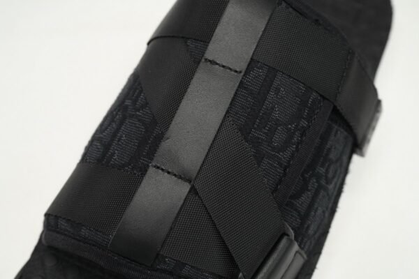 dior_alpha_oblique_black_3sa081yyv_h060_1A33CBFE29E15.jpg Dior Alpha oblique Black 3SA081YYV H060