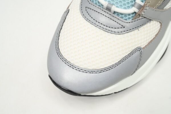 dior_b22_white_blue_3sn231yxx_h865_1A8A4B2F99414.jpg Dior B22 White Blue 3SN231YXX H865
