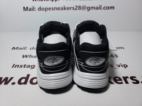 dior_b30_black_3sn279zmb_h969_19BDC28A1951D-scaled-1.jpg Dior B30 Black 3SN279ZMB_H969