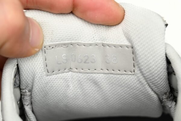 dior_b30_gray_3sn279zrd_h868__19BFE217EEC14.jpg Dior B30 Gray 3SN279ZRD H868