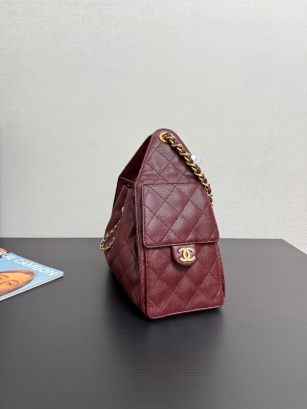 25 Advanced Handicraftshop Series   CHANEL 25 small handbag