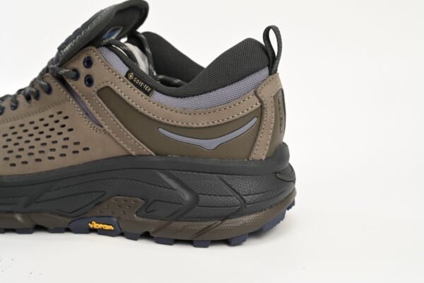 Hoka One One Tor Ultra Low Bodega 1145771-NBYL