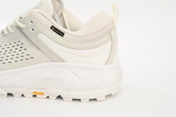 Hoka One One Tor Ultra Low White Nimbus Cloud  1130310-WNCL
