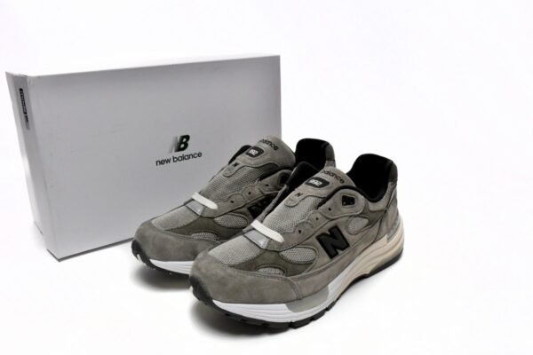 jjjjound_x_new_balance_992_grey_m992j2_1829ABCA60318.jpg JJJJound x New Balance 992 Grey M992J2